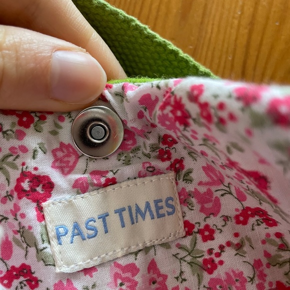 Past Times Vintage Inspired Wool Shoulder Bag - Picture 5 of 7